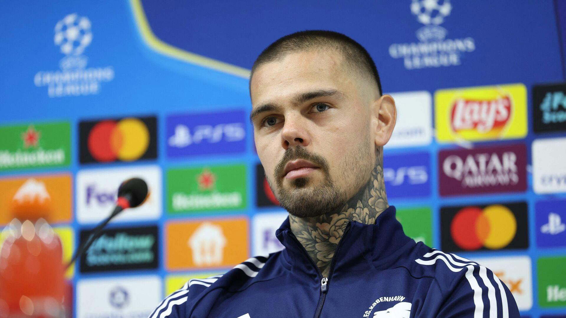 Dominik Kotarski er ikke lige populær hos alle fans.