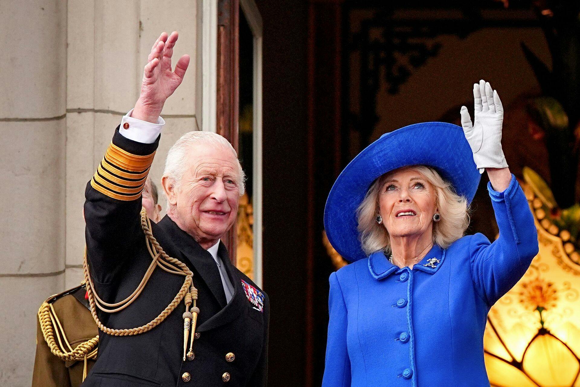 Kong Charles og dronning Camilla er i sorg over skyderiet i Canada i British Columbia.