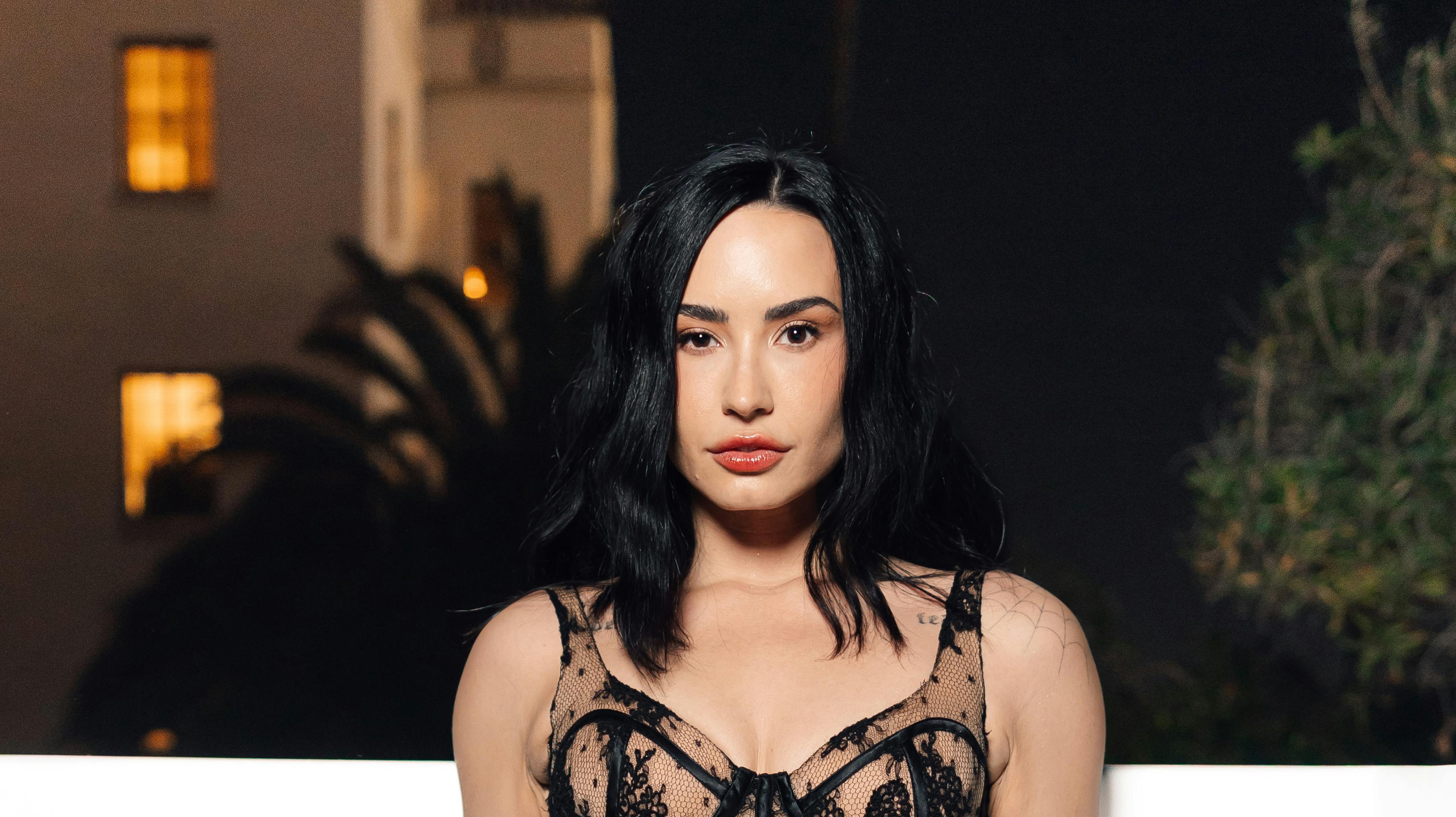 Demi Lovato skal passe på sig selv, og derfor skal hun ikke holde lige så mange koncerter som planlagt på sin kommende turné.
