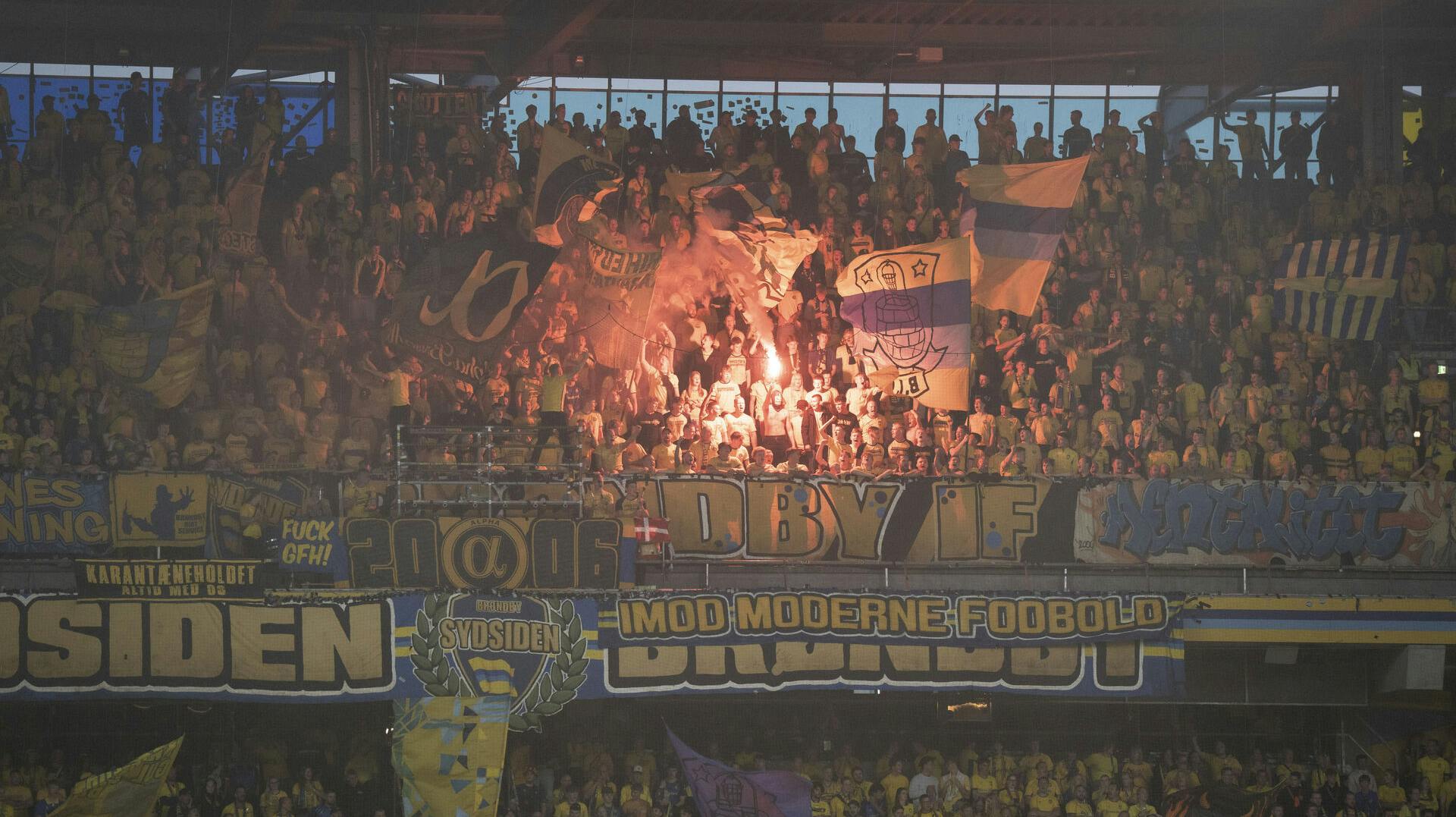 Brøndbys fans ses her under en anden kamp, der ikke har noget med episoden at gøre.