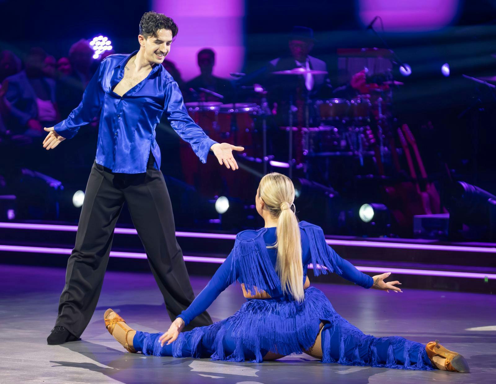 Sissal har fået intensiv dansehjælp af sin tidligere partner fra "Vild med dans", Eugen Miu. Selvom han ikke selv står på scenen i Arena Nord på lørdag, har han sørget for, at Sissal er mere tryg i sine moves end nogensinde før.