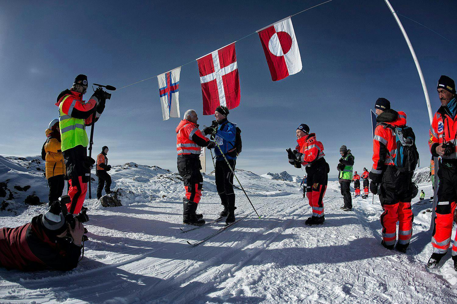 Der bliver ikke tid til meget sjov, når Frederik på onsdag besøger Grønland. Turen slutter fredag, og der er meget, som skal nås inden hjemrejsen.