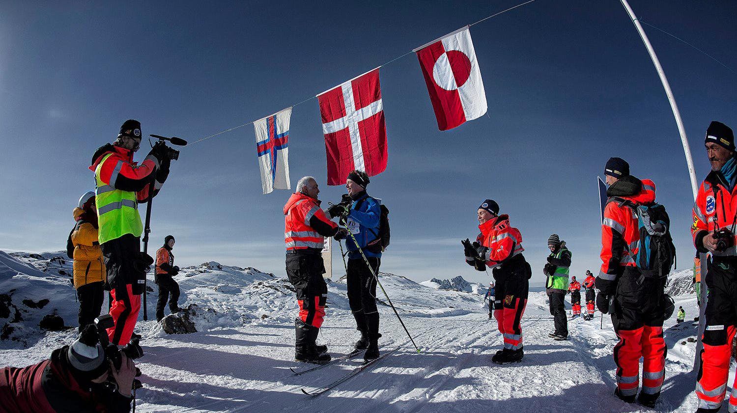 Der bliver ikke tid til meget sjov, når Frederik på onsdag besøger Grønland. Turen slutter fredag, og der er meget, som skal nås inden hjemrejsen.