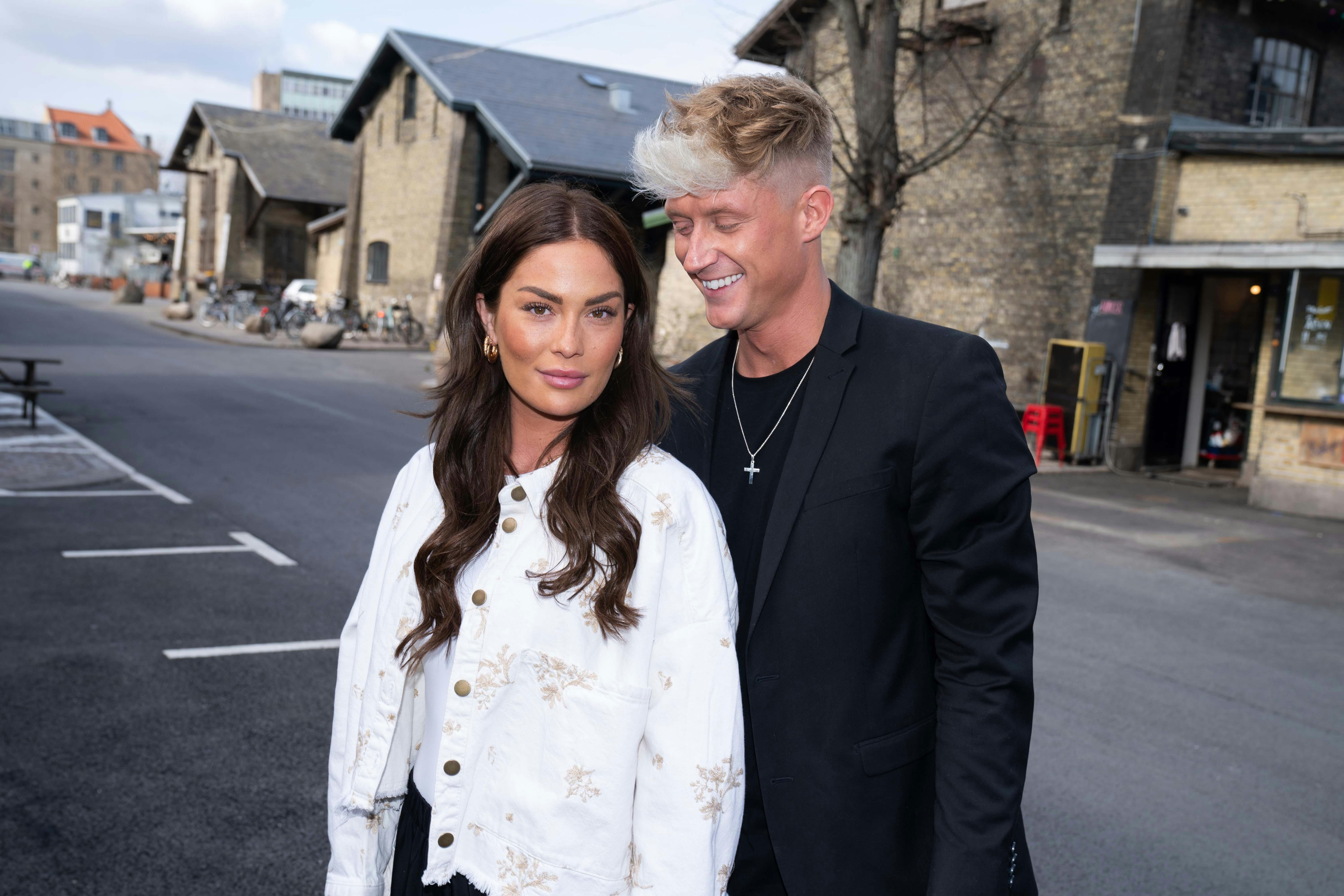 Kevin "Bro" Andreasen, Jasmin Victoria