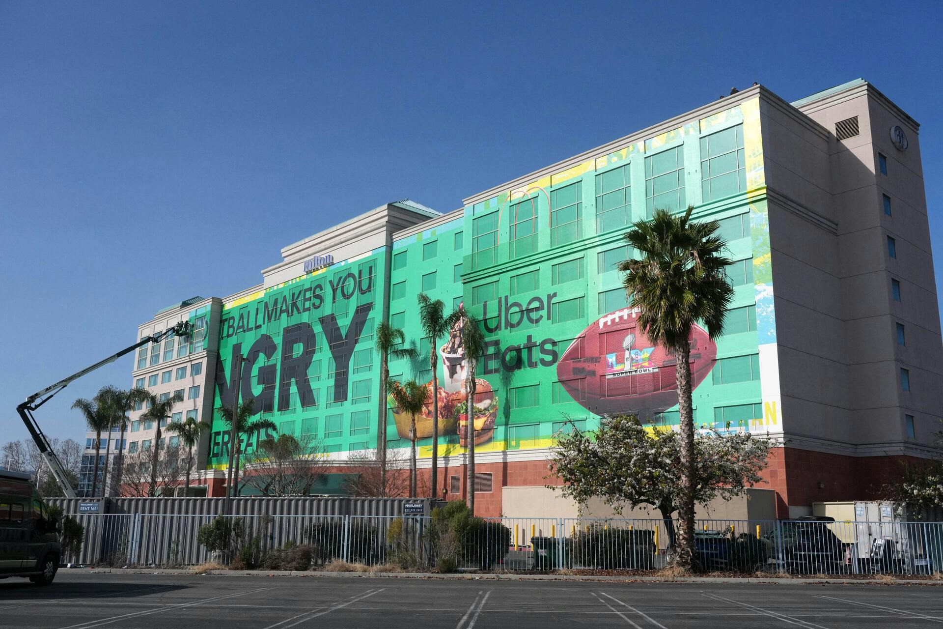 Uber Eats reklamerer forud for årets Super Bowl.