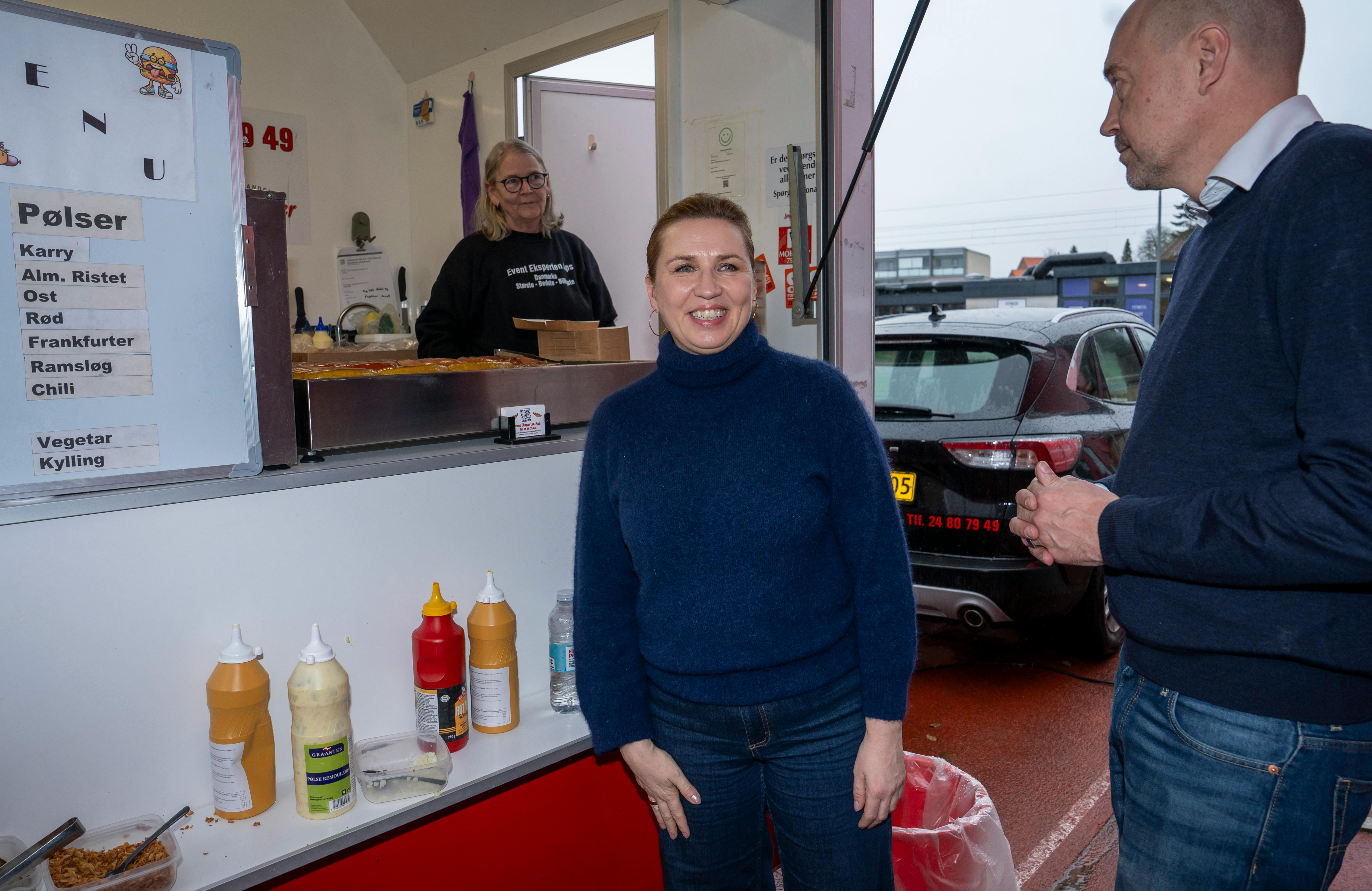 Mette Frederiksen deltager i Fredagsbar i Herlufmagle IdrætscenterDato:13.3.2026Sted: Herlufmagle Idrætscenter, NæstvedFoto: Copyright : Martin Høien/Aller Media Danmark