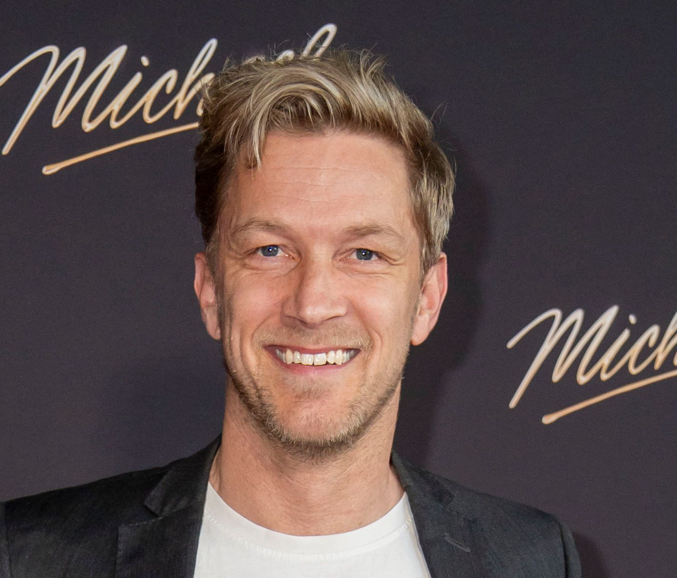 Michael Olesen sætter Hørsholm-villa til salg for 5,995 mio. kr. — image 1