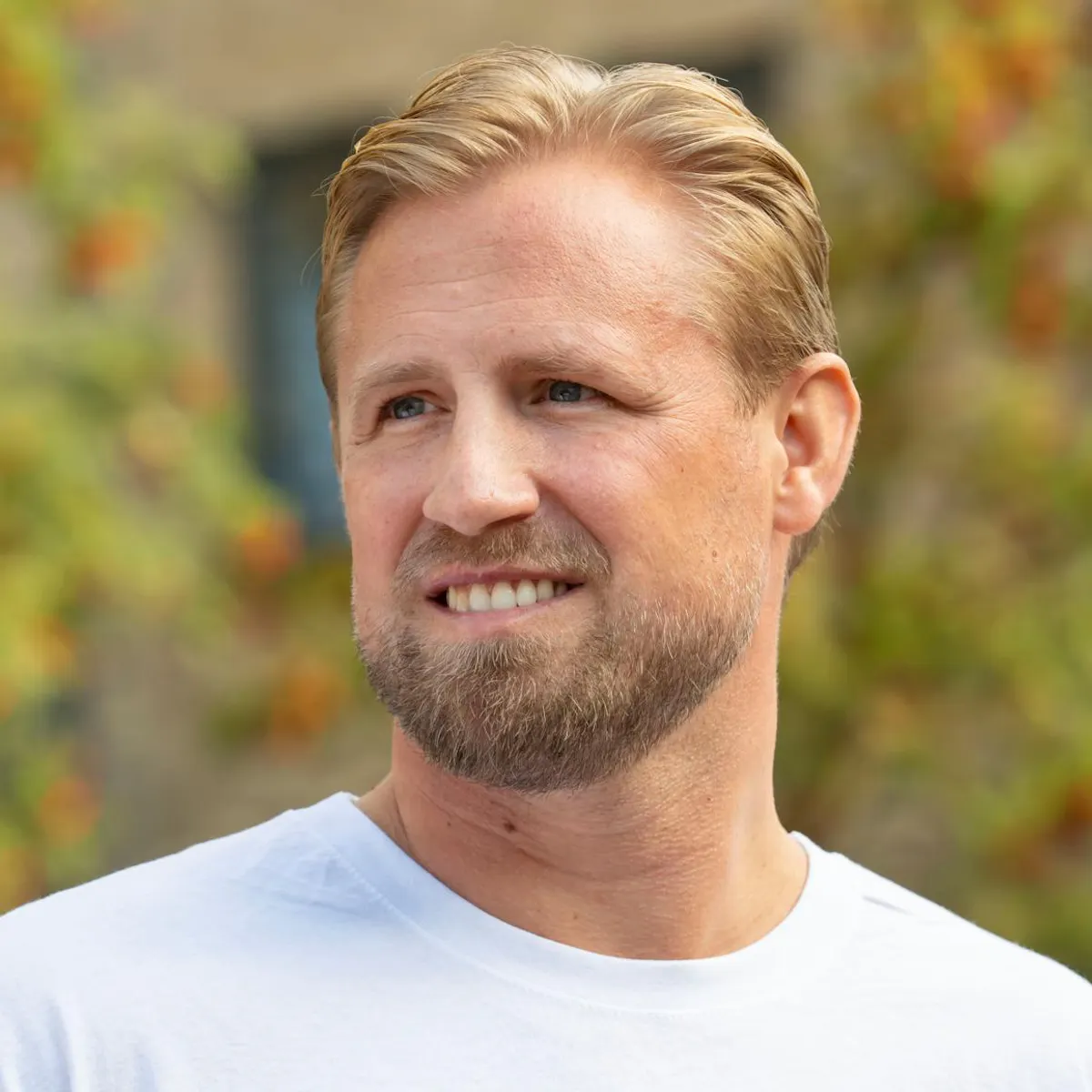 Image accompanying Kasper Schmeichel er flyttet hjem til familien igen, from SE og HØR