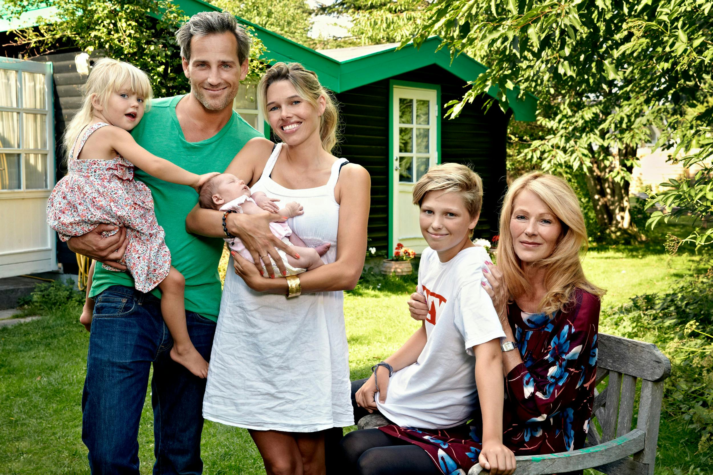 Det er længe siden, at familien omkring Oliver Bjerrehuus, 50, virkede så lykkelig.