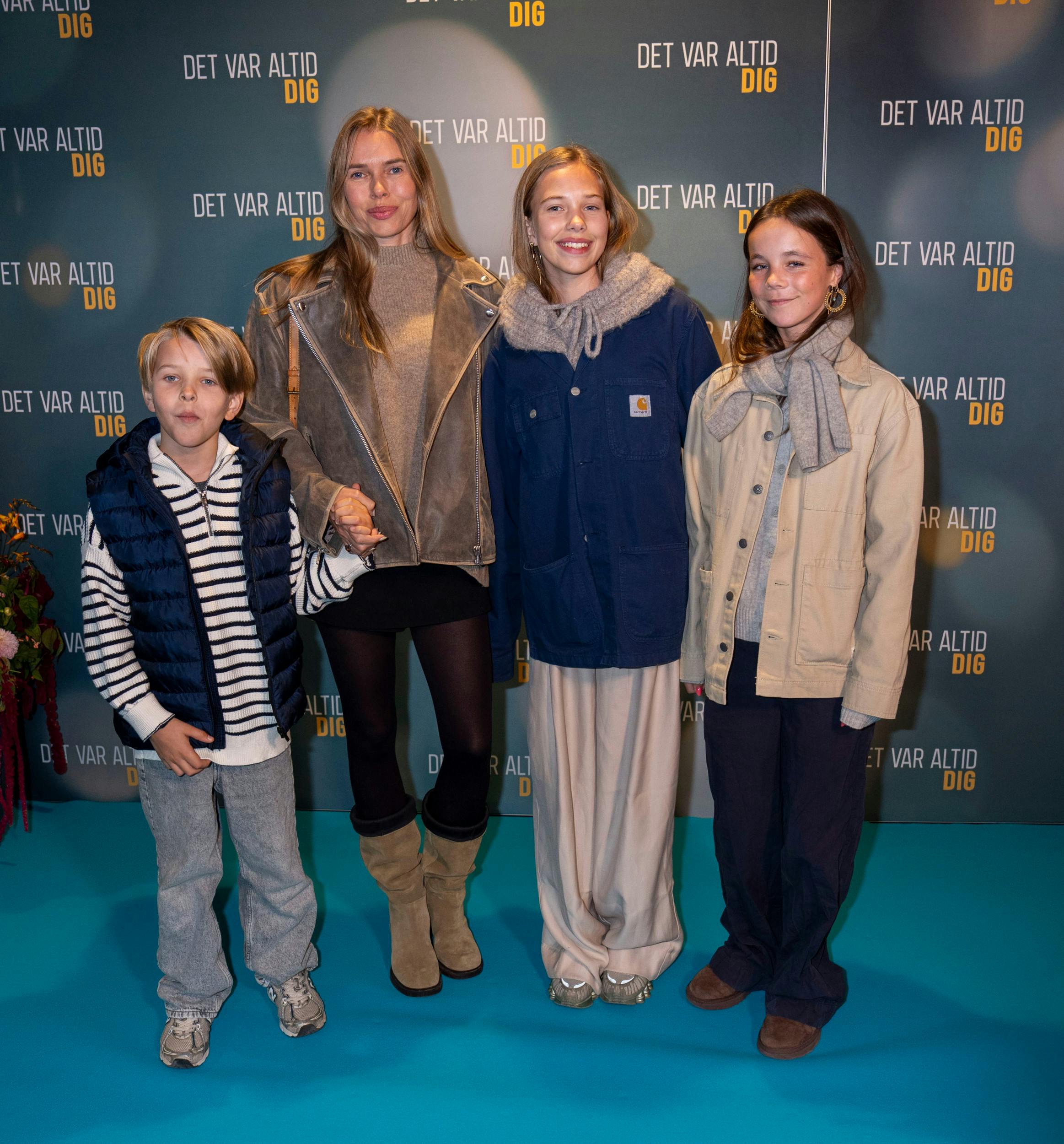 Nu er Sigga blevet 15 år, Hanna er 12 år, og Hugo er fyldt otte.