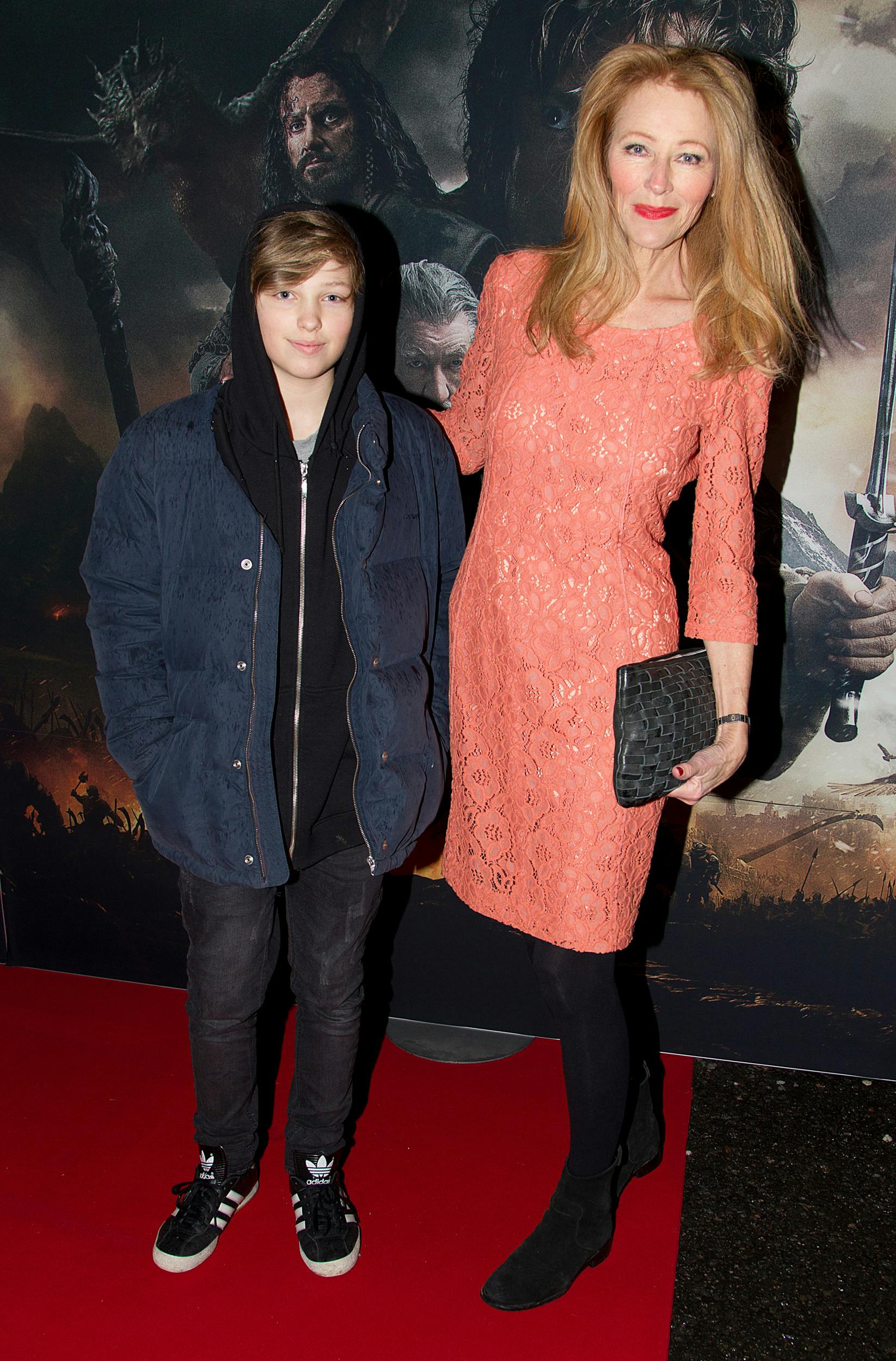 Unge Oscar gik i farmors fodspor, da han blev større og fik en karriere som model. 