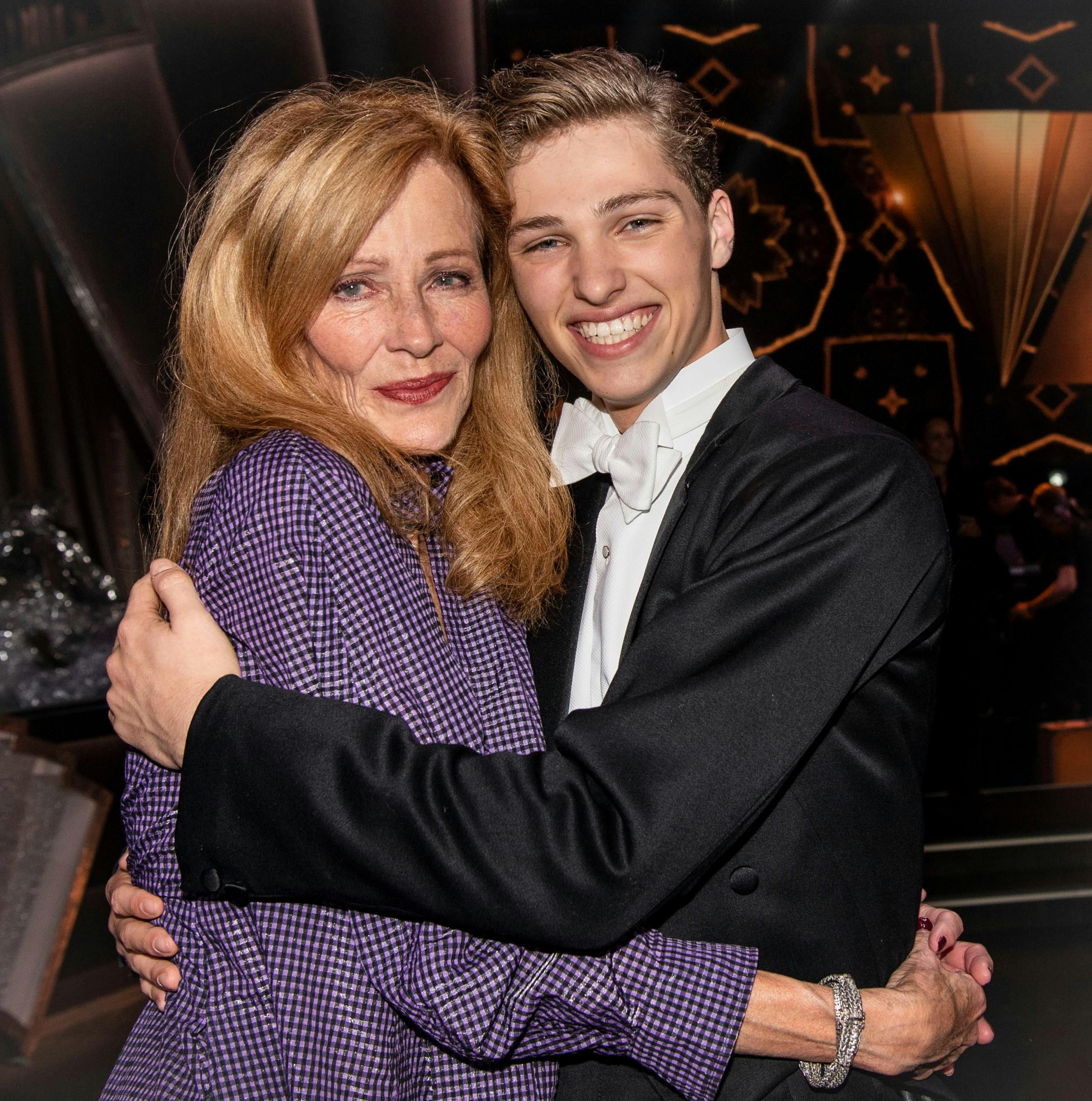 – Jeg blev så rørt, at jeg græd, da jeg så ham. Det var helt fantastisk! udbrød Suzanne, efter hun havde været gæst i ”Vild med dans”.