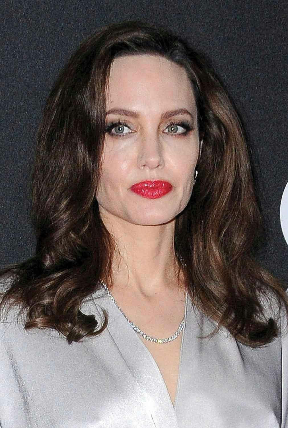 https://imgix.seoghoer.dk/angelina-jolie_0.jpg