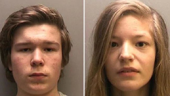 Den chokerende og brutalle forbrydelse var planlagt og begået af kvindens 14-årige datter Kim og hendes kæreste 14-årige Lukas. 