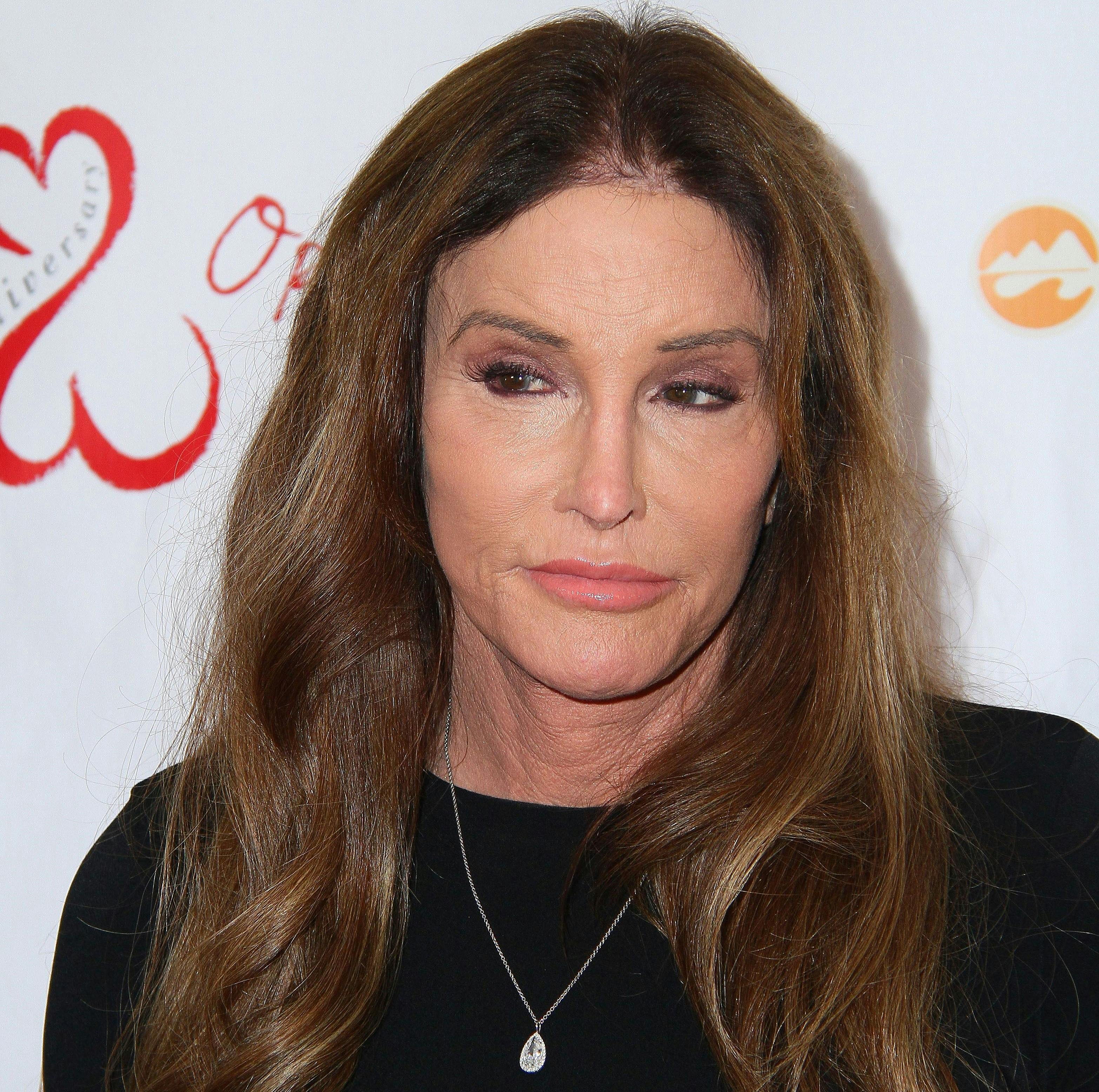 https://imgix.seoghoer.dk/caitlyn_jenner.jpg