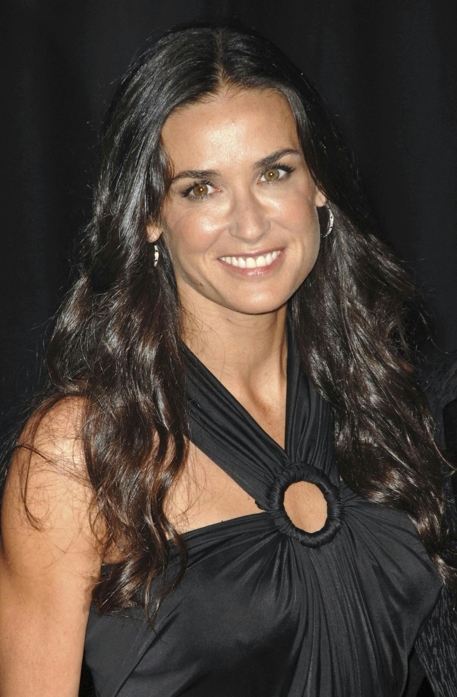 https://imgix.seoghoer.dk/demi_moore.jpg