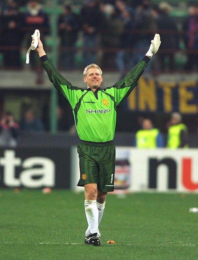 https://imgix.seoghoer.dk/files/pics/seoghoer-dot-dk/648/11913/original-131933-peter-schmeichel-aop.jpg