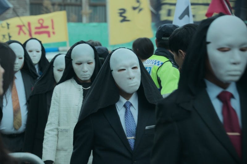 https://imgix.seoghoer.dk/hellbound-netflix-masks.jpeg