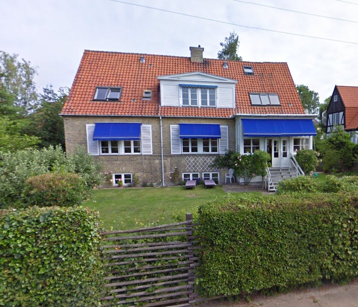 https://imgix.seoghoer.dk/henrik_kofoed_villa_charlottenlund_google_maps.png