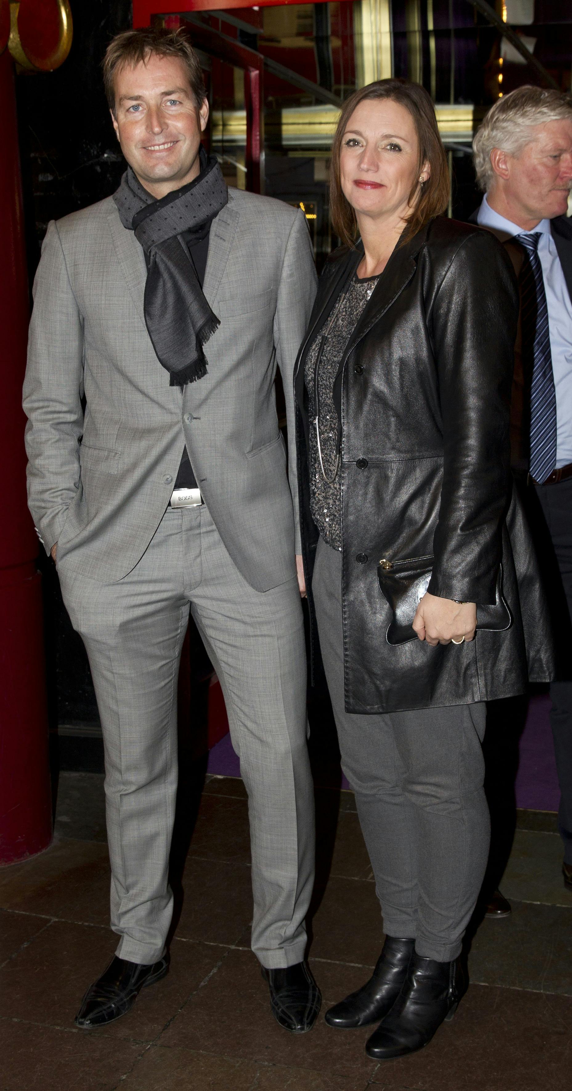 Kasper og Vibeke Hjulmand blev gift kort efter programmet, den 13. maj 2000.
Datoen, som alle andre danskere husker som aftenen, hvor Danmark vandt Melodi-EM med brødrene Olsen. 