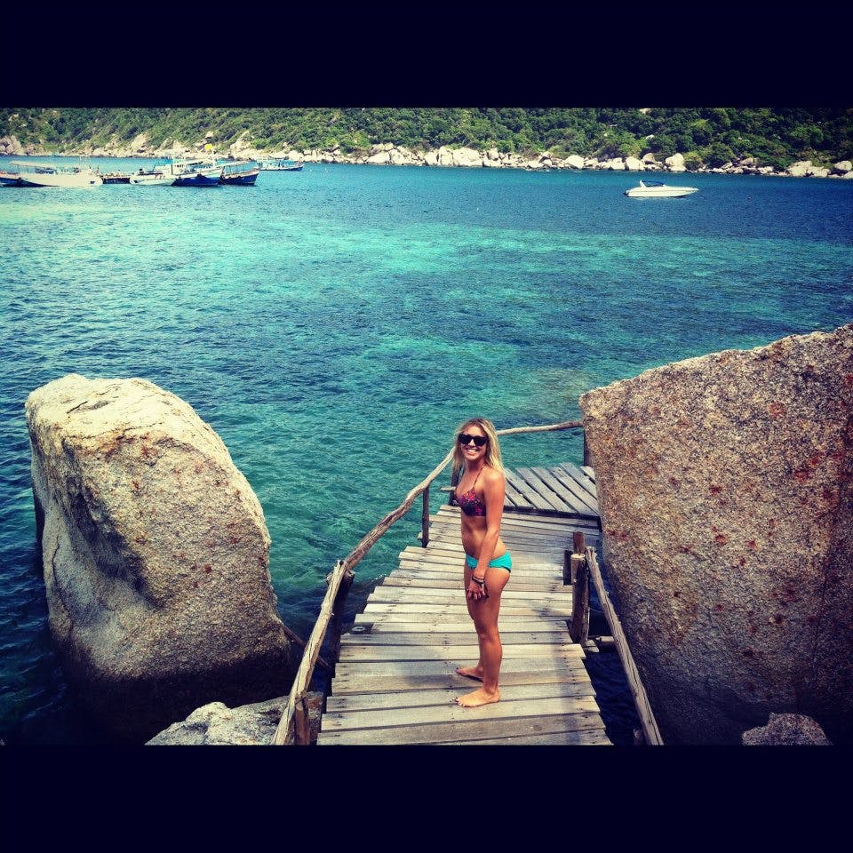 Holly Butcher døde af den sjældne kræftform, Ewing’s sarcoma. Hun elskede at rejse og havde drømt om et langt liv.