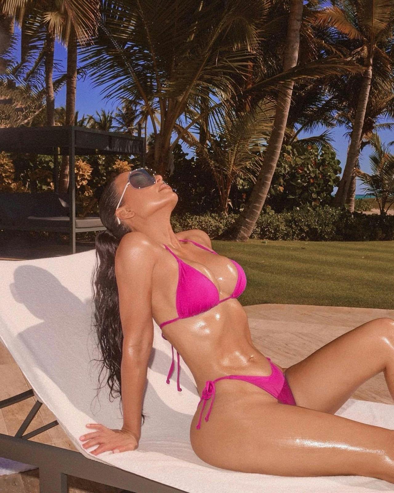 https://imgix.seoghoer.dk/kim-kardashian-23.jpeg