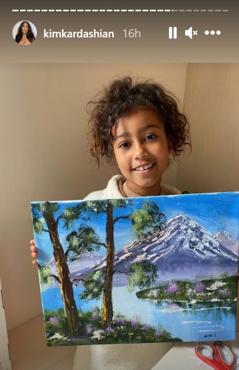 https://imgix.seoghoer.dk/kim_kardashian_-_instagram_-_foto_af_north_og_maleri.jpg