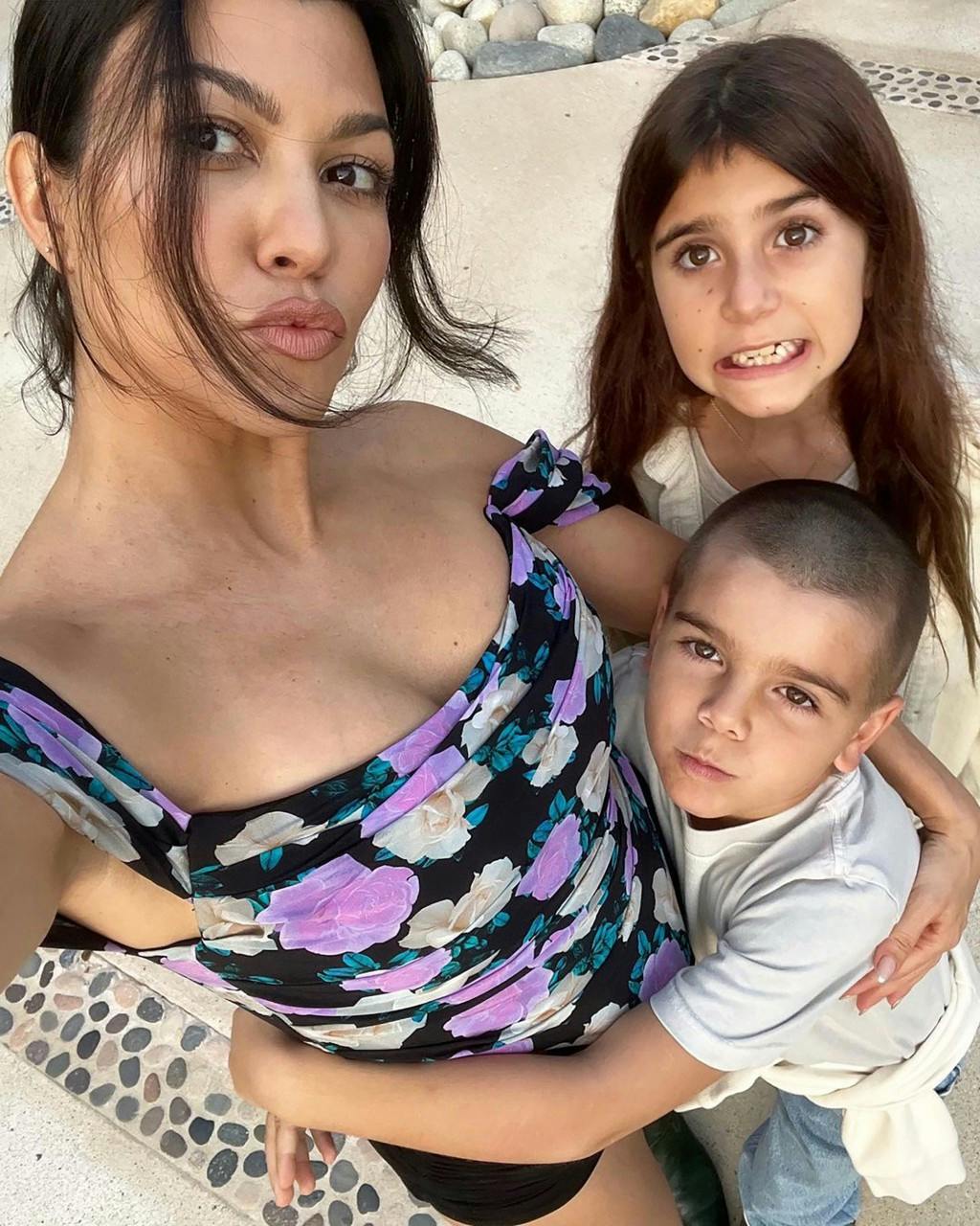 https://imgix.seoghoer.dk/kourtney-kardashian-kids884_.jpeg