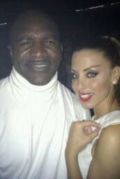 https://imgix.seoghoer.dk/legacy/media/se-og-hoer/2010/kendte-dk/december/sarah-louise-holyfield2-jpg.jpg