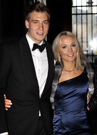 https://imgix.seoghoer.dk/legacy/media/se-og-hoer/2010/kendte-dk/oktober/nicklas-bendtner-tudefjaes2-jpg.jpg