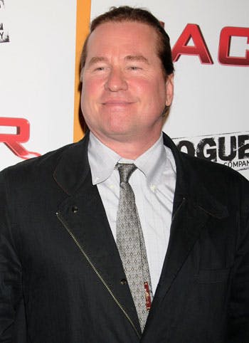 https://imgix.seoghoer.dk/legacy/media/se-og-hoer/2010/kendte-udland/maj/val-kilmer-fed4-jpg.jpg