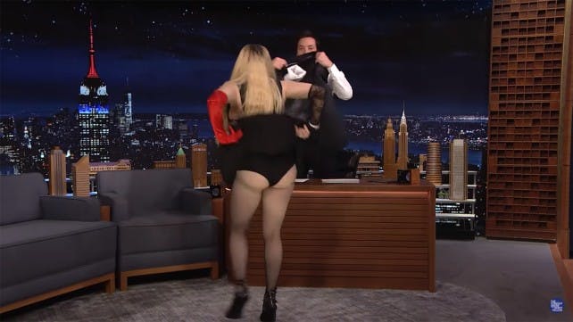 https://imgix.seoghoer.dk/madonna-jimmy-fallon-tonight-show-77.jpg