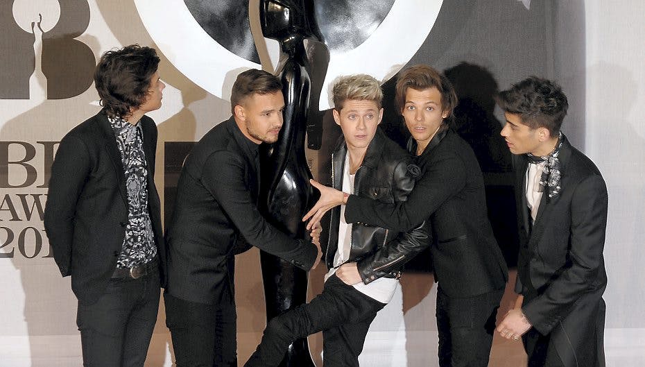 One Direction har undskyldt for joint-rygning, men præsten kalder dem ”stofmisbrugere”