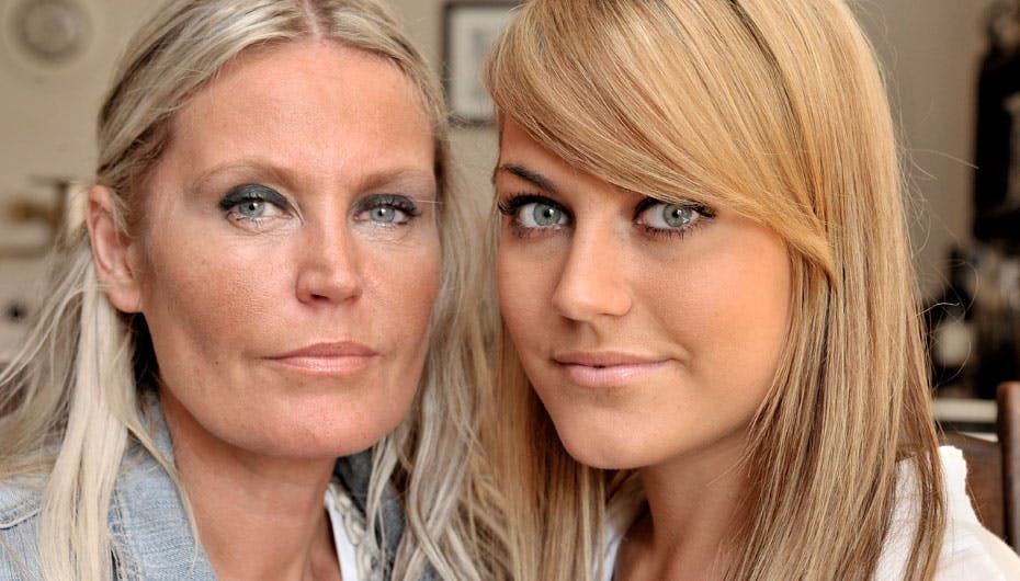 Amalie slikker netop nu sårene sammen med sin mor Charlotte