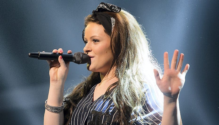 Fie røg ud af X Factor i et nummer hun ikke var tryg ved at synge.