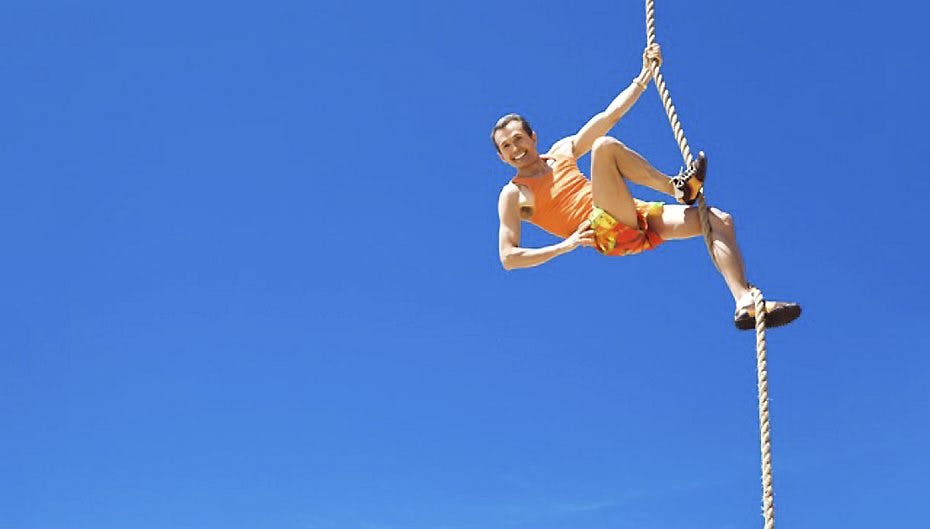 SE og HØRs Hollywood-redaktion tog cremekongen med på stranden for at kravle i tov
