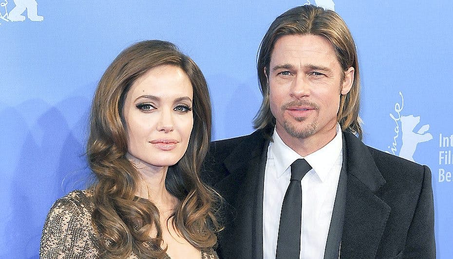 Brad Pitt og Angelina Jolie har sagt ja til hinanden