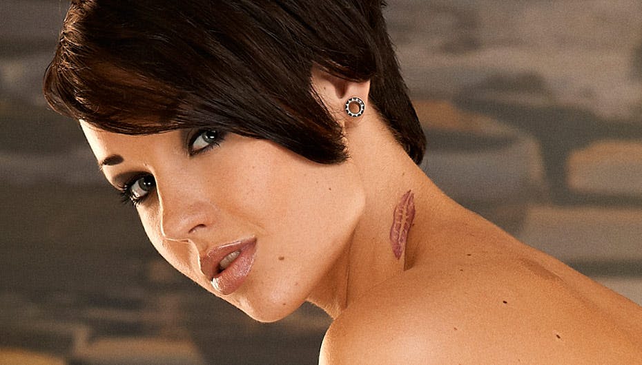 Michella har et meget frisindet forhold til sin krop. Hun sover gerne nøgen i 'Big Brother'