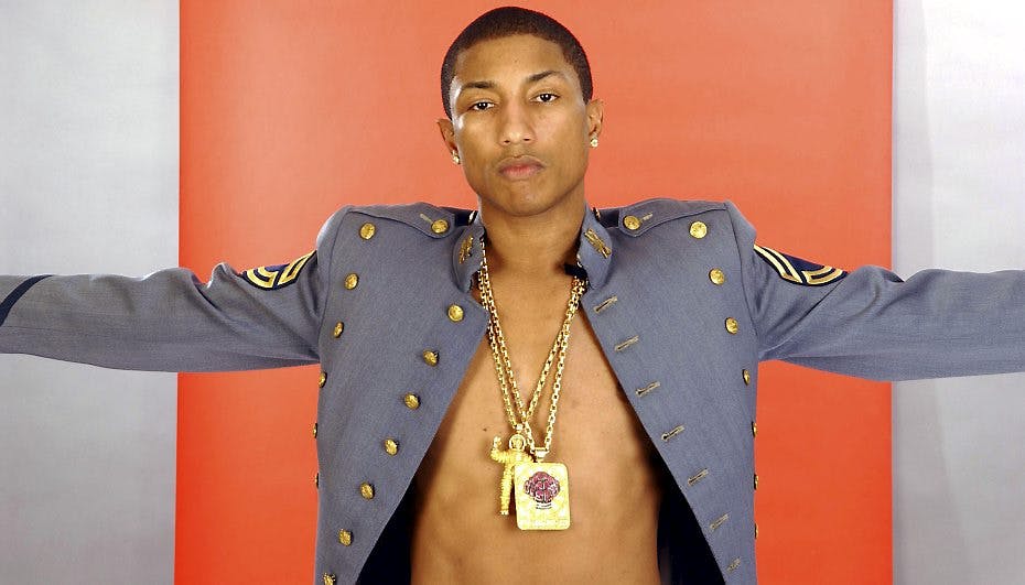 Klap med, hvis du føler dig som et værelse uden tag. Pharrell kommer helt sikkert til at skabe en fed stemning i Forum