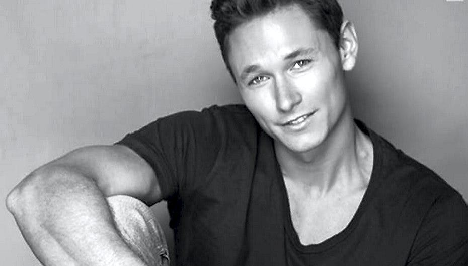 Han er netop blevet kåret til Mr. World 2014 - og så er han dansker