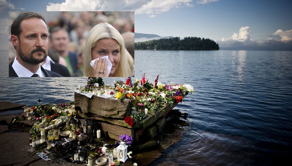 Den norske kronprinsesse og kronprins var tydeligt berørte, da de var forbi Oslo Domkirke få dage efter terrorangrebet 22. juli 2011