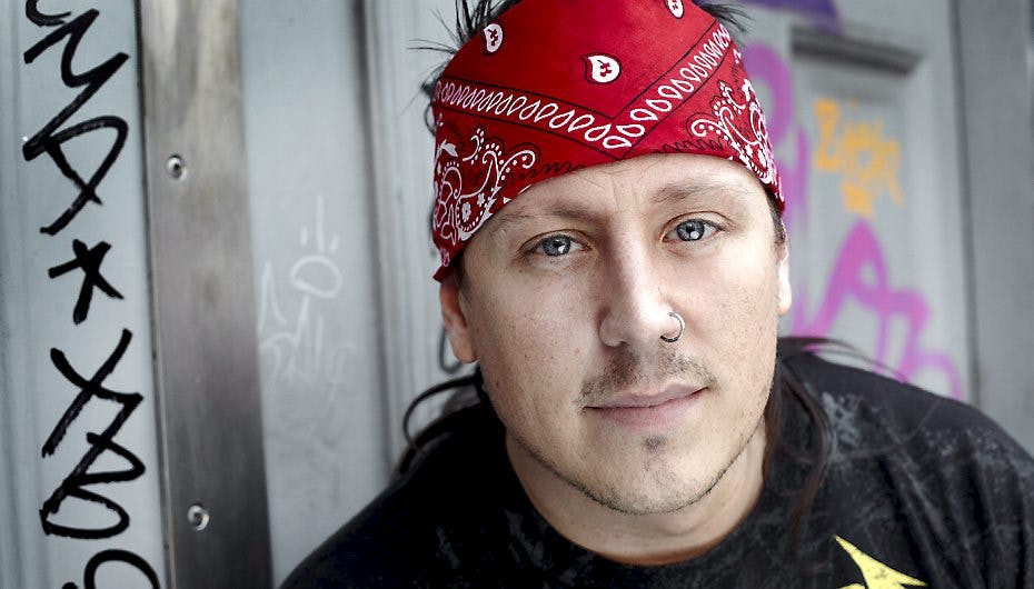 Sidney Lee har atter kastet sig ud i singlelivets glæder.