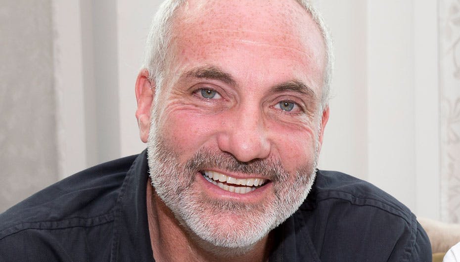 Kim Bodnia fik endelig taget sig sammen til at få papir på sin bedre halvdel - se hende her