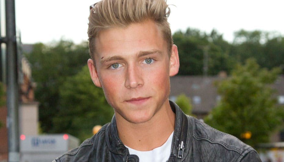 Får Medinas kæreste sig en joint i ny og næ? Det mener hans fans, at han gør