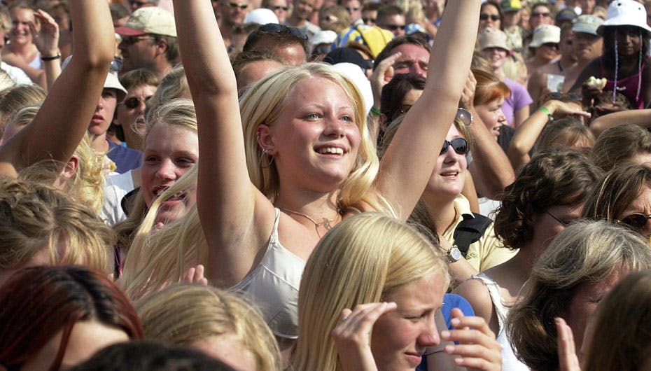 Masser af dejlige publikummer besøger hvert år Langelandsfestivalen og SE og HØRs telt på festivalpladsen