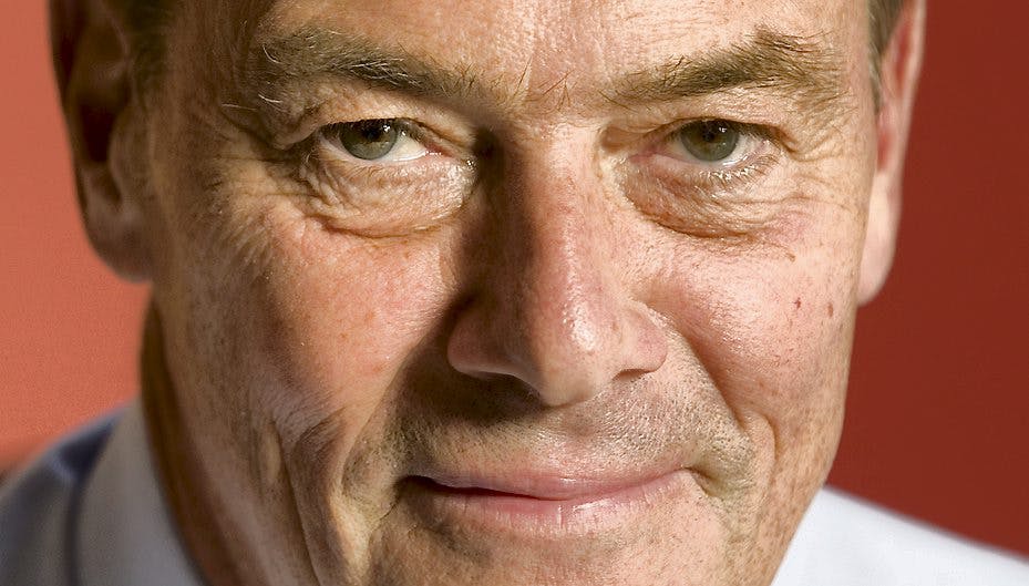 Kriseramte Asger Aamund sælger et af sine sommerhuse.