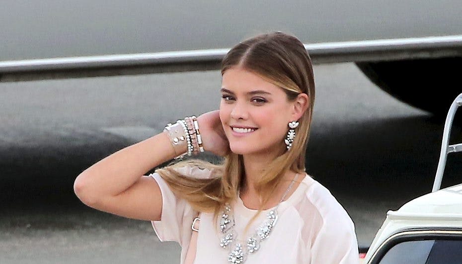 Smukke Nina Agdal viser formerne frem i bikini