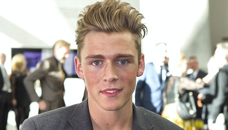 Christopher ligner nærmest snart en bodybuilder.