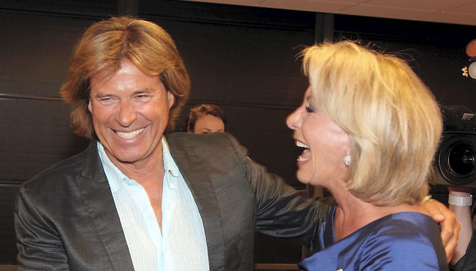 Hansi Hinterseer blev godt rød i kinderne og drengerøvsagtig, da snakken faldt på skønne Dorthe Kollo