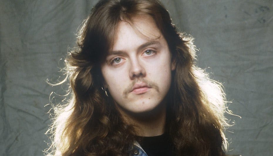 Så ung og så 80'er frisk. Hvem er han?